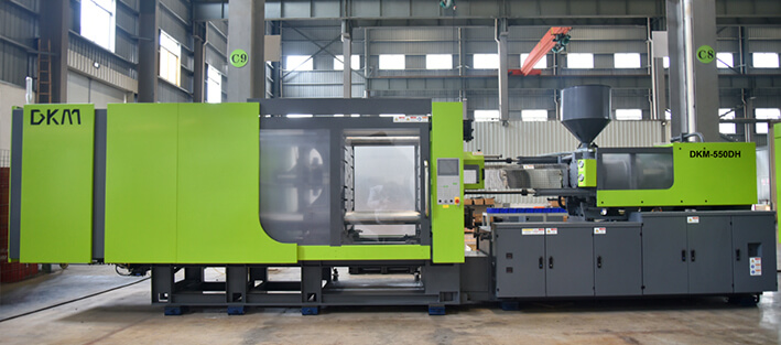 1xBETDF东风注塑机550吨